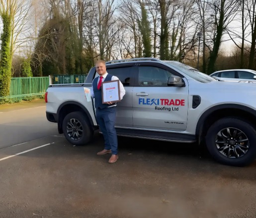 FlexiTrade Roofing team